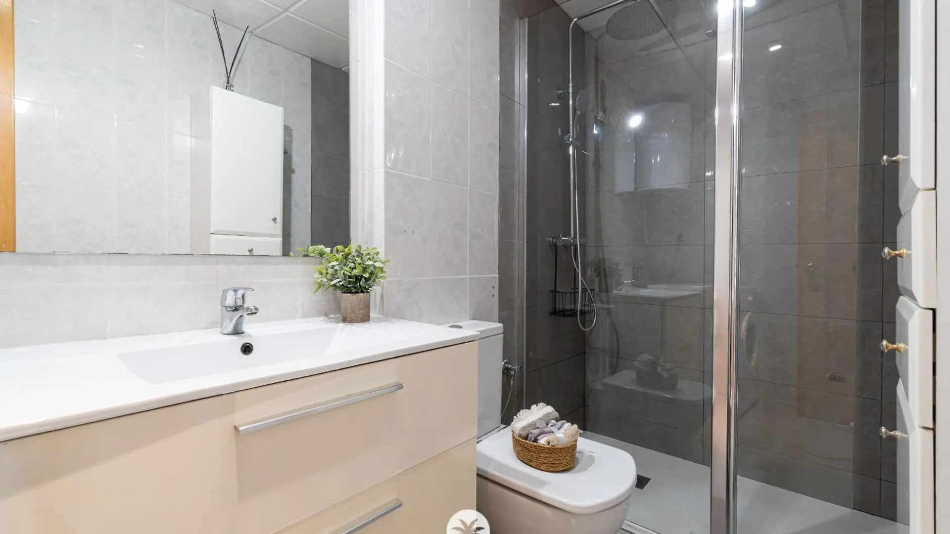 Mediterranean Way - Aquamarina 214 La Pineda Apartment